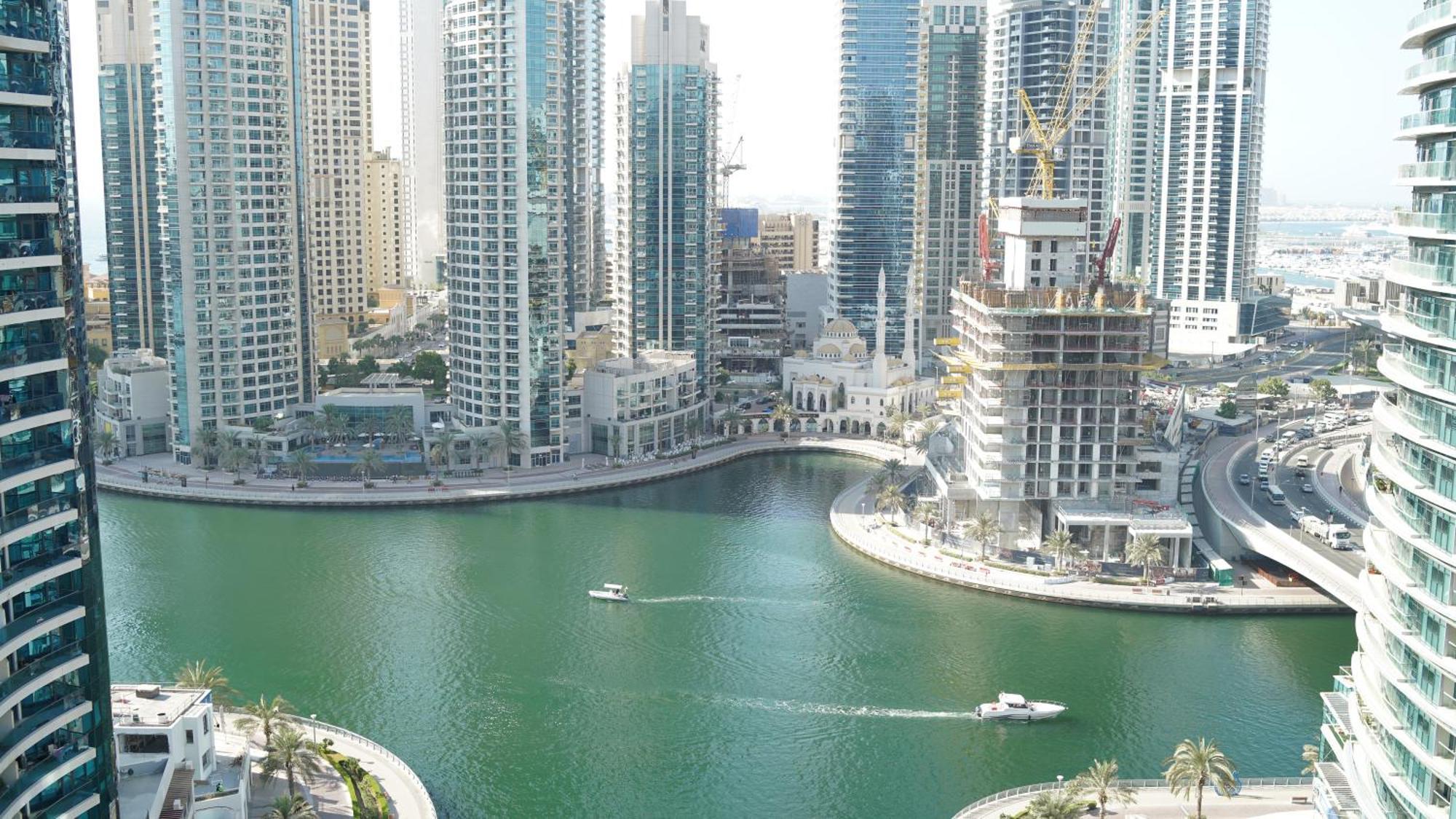 Marina View Spacious 2 Bhk * Дубай