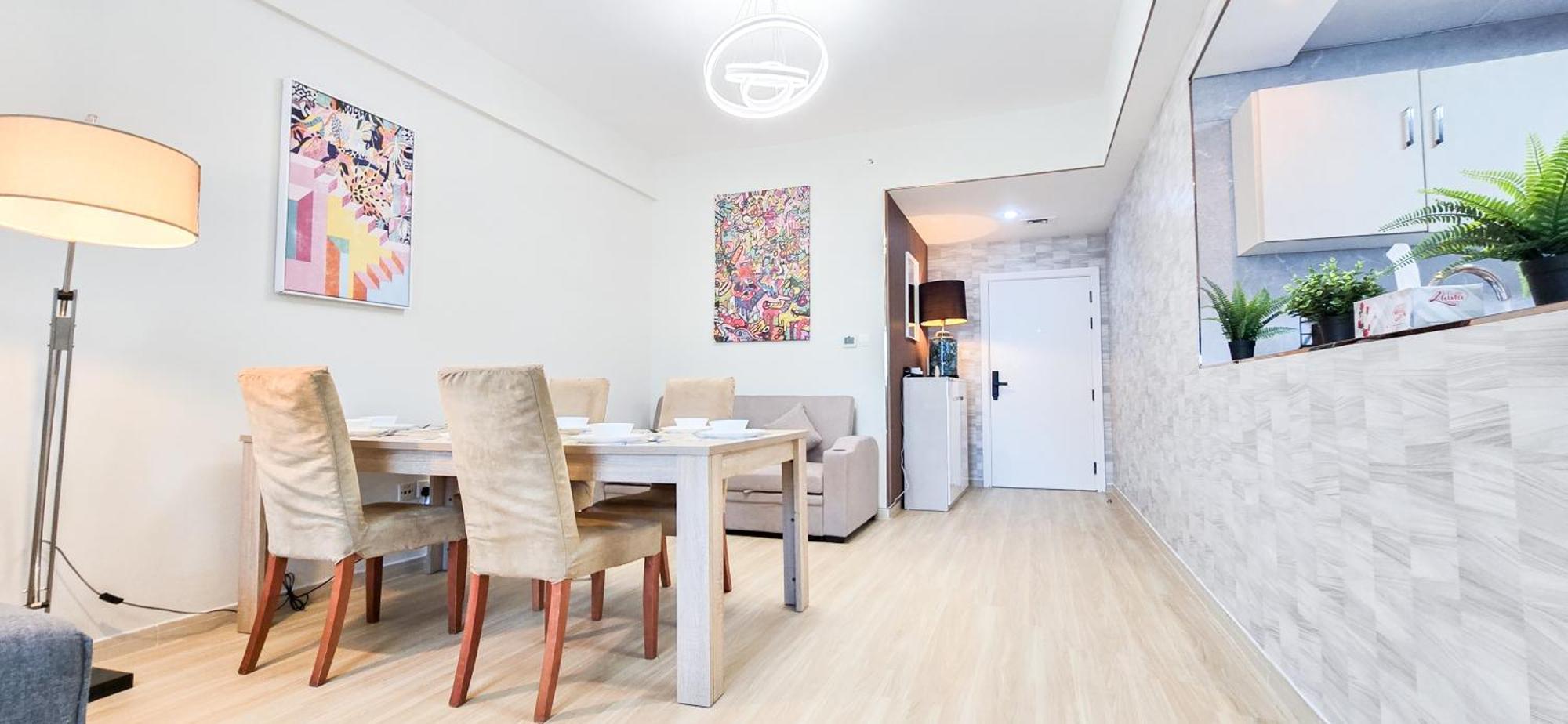 Marina View Spacious 2 Bhk Дубай