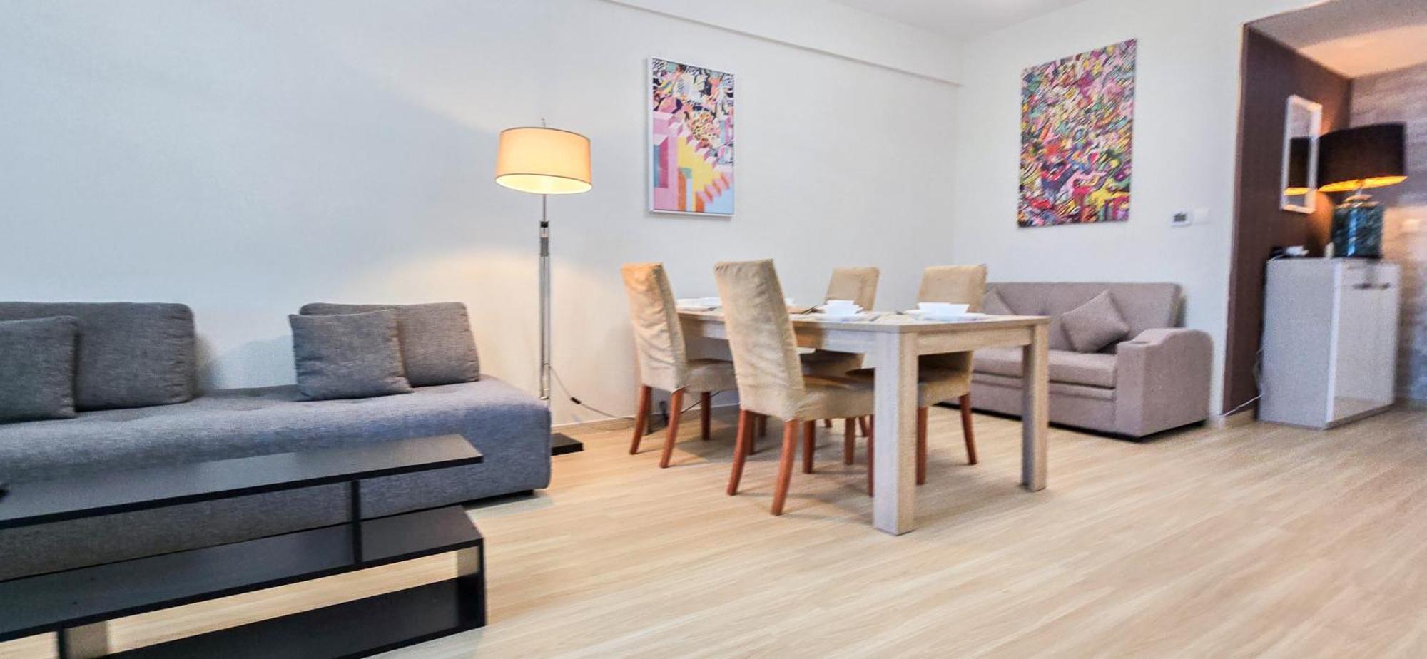 Апартаменти Marina View Spacious 2 Bhk *