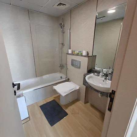 Marina View Spacious 2 Bhk دبي المظهر الخارجي الصورة
